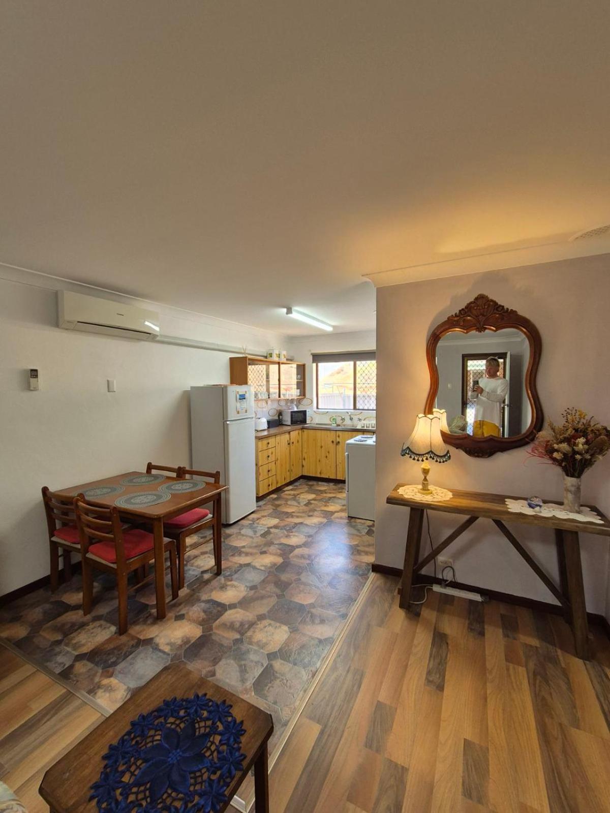 Champion Bay Unit, With Own Carport,